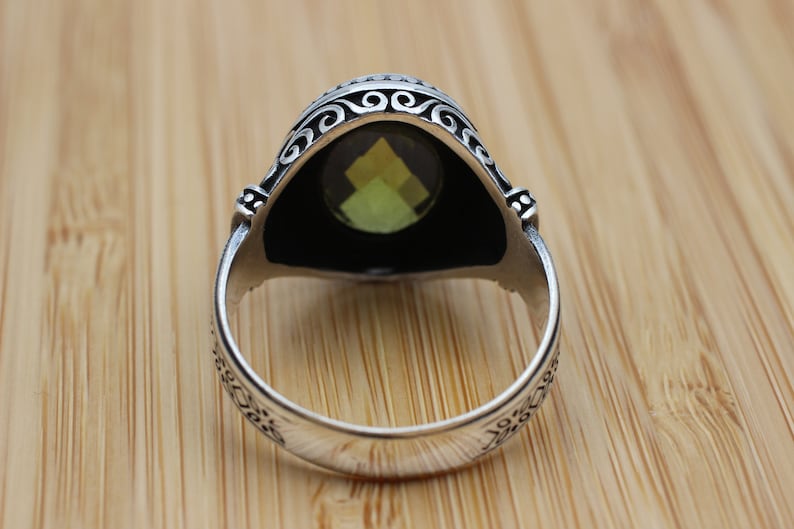 Peridot  Silver ring for Men-Halo