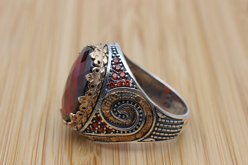 Ruby Silver Ring-Ottoman2