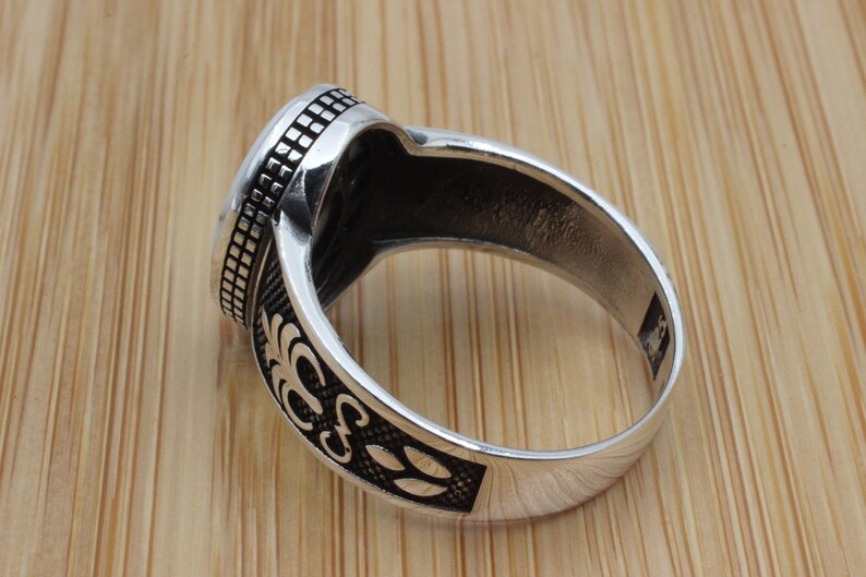 Aqeeq Silver ring for Men Whitesand