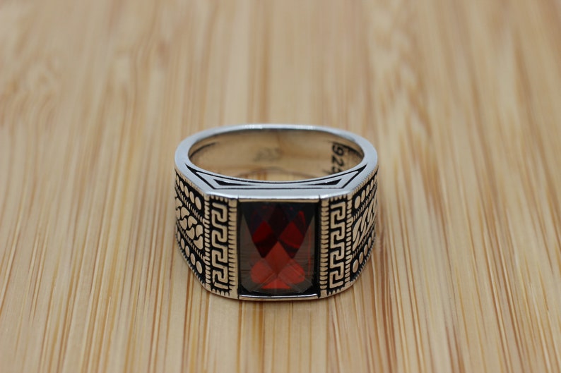 Ruby Silver ring-Aura