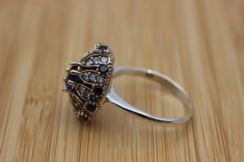 Sapphire Flora Women's Silver Ring