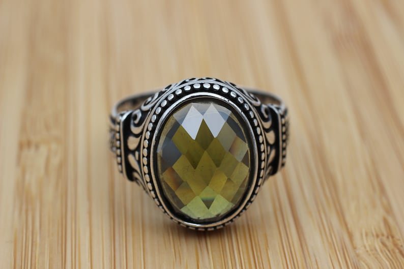 Peridot  Silver ring for Men-Halo