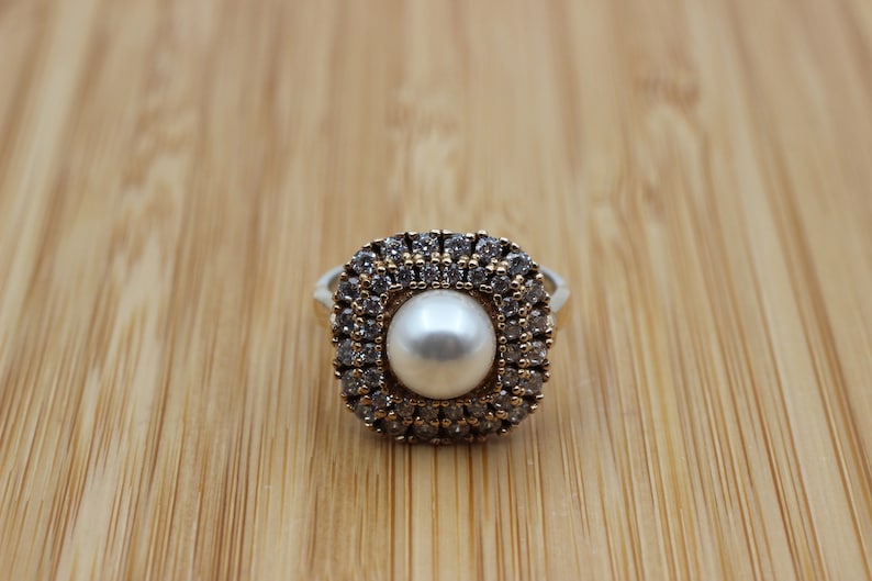 Ocean Pearl  Women's Silver Ring