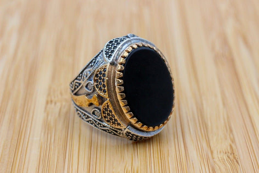 Onyx Silver ring-Dagger of Dunes