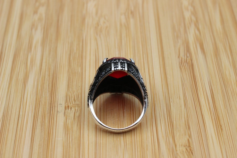 Ruby Silver ring-Predator