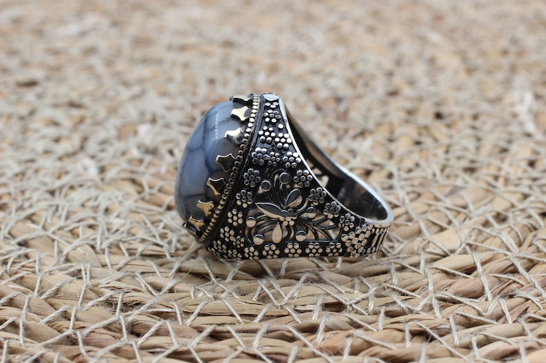 Aqeeq Silver ring for Men Calm Mind