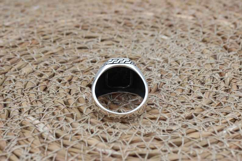 Onyx Silver ring-Silver Crown