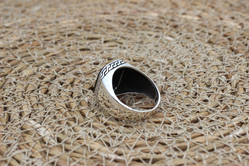 Onyx Silver ring-Silver Crown