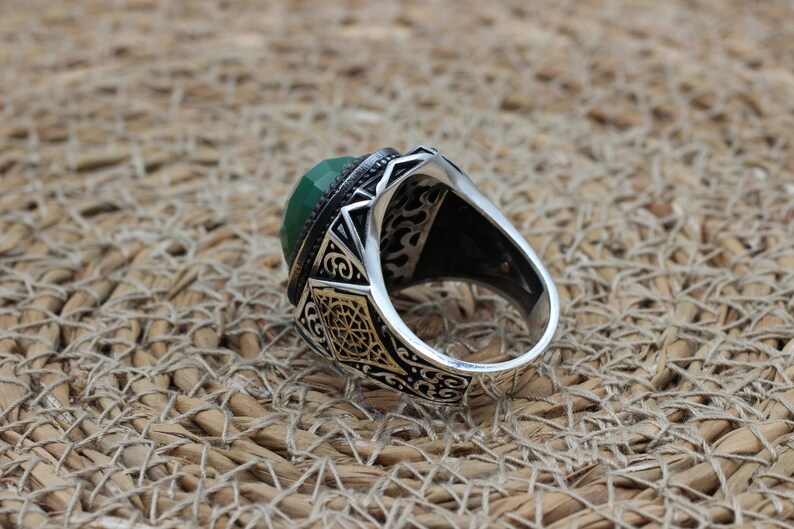 Emerald Silver ring-Life Lotus