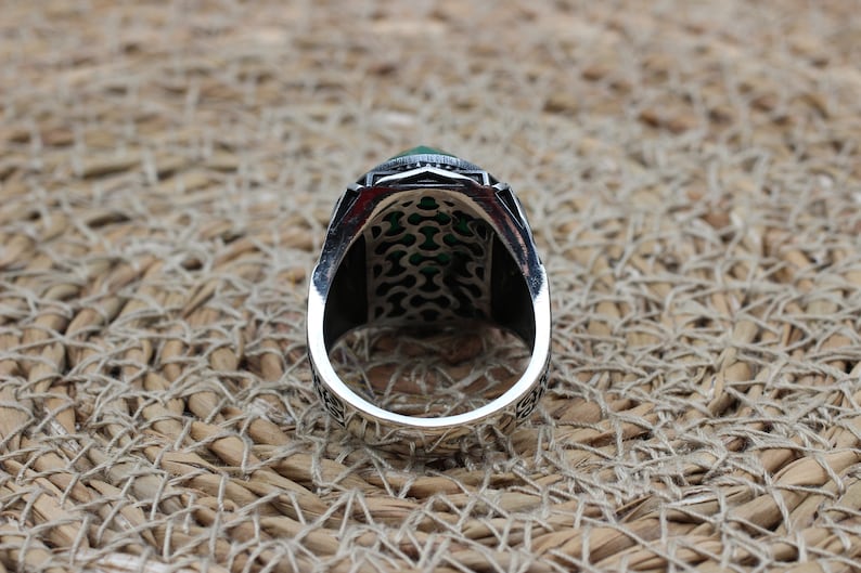 Emerald Silver ring-Life Lotus