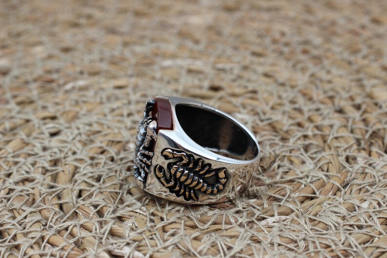 Aqeeq Silver ring for Men Scorpion