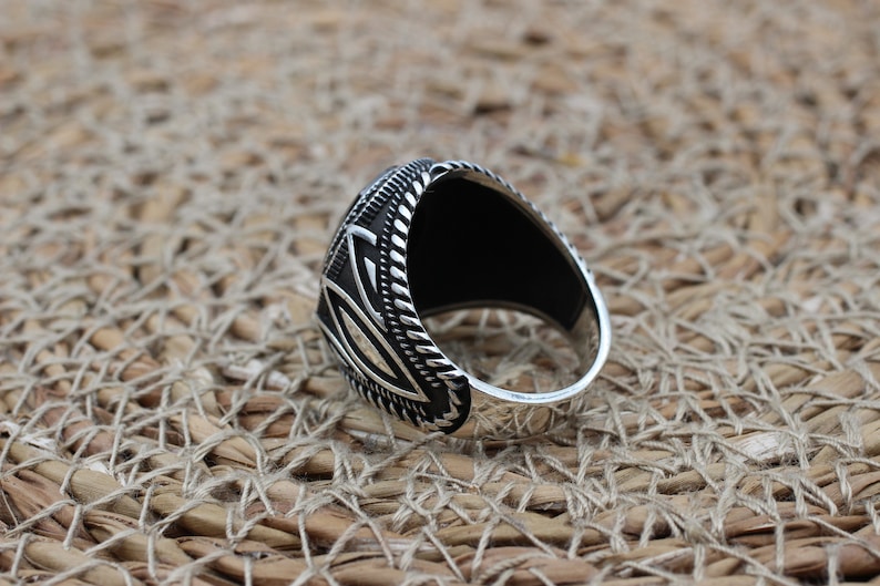 Onyx Silver ring-Black Flower