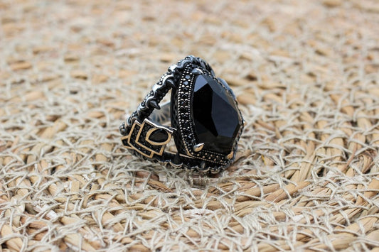 Onyx Silver ring-Black Beauty