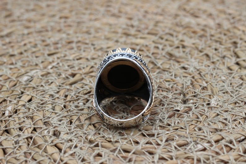 Onyx Silver ring-Golden Aura