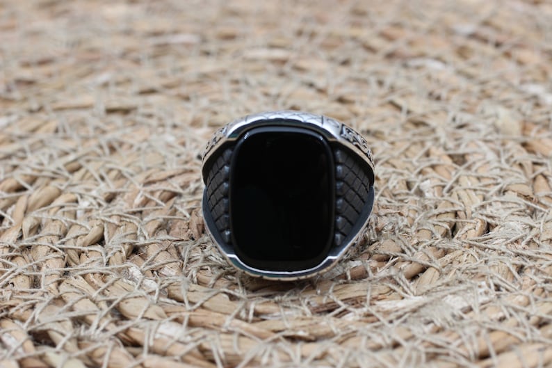 Onyx Silver ring-Modern art