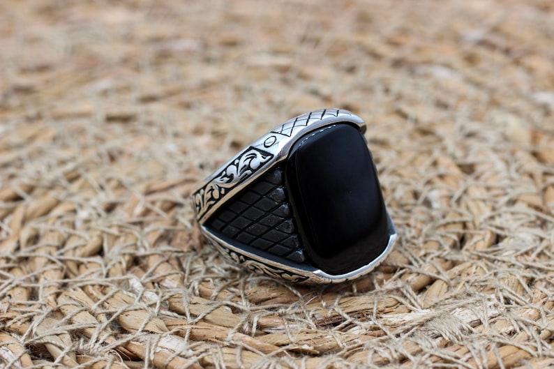 Onyx Silver ring-Modern art