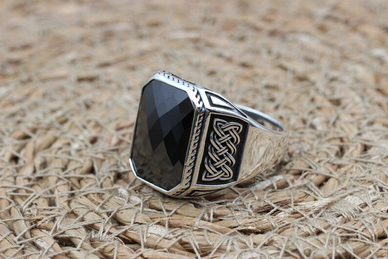 Onyx Silver ring-Sultanate