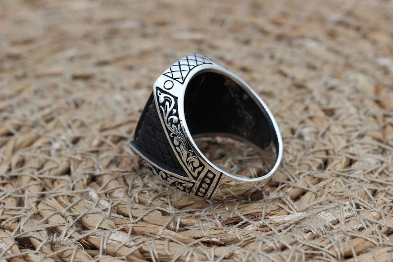 Onyx Silver ring-Modern art