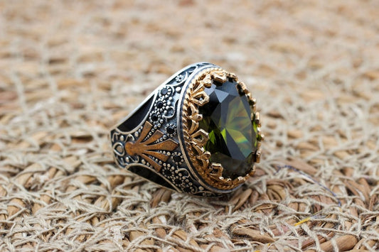 Peridot  Silver ring for Men-kingsmen