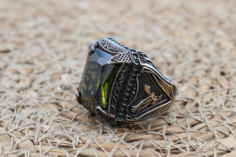 Peridot  Silver ring for Men-Falcon