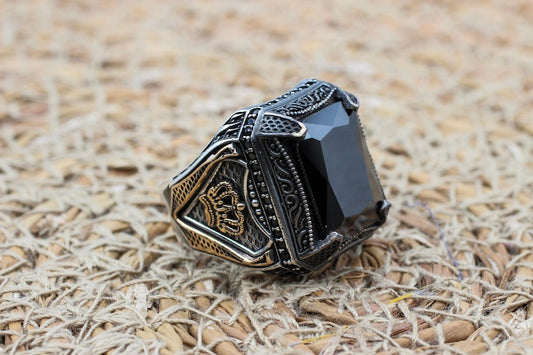 Onyx Silver ring-Crown of Shadows