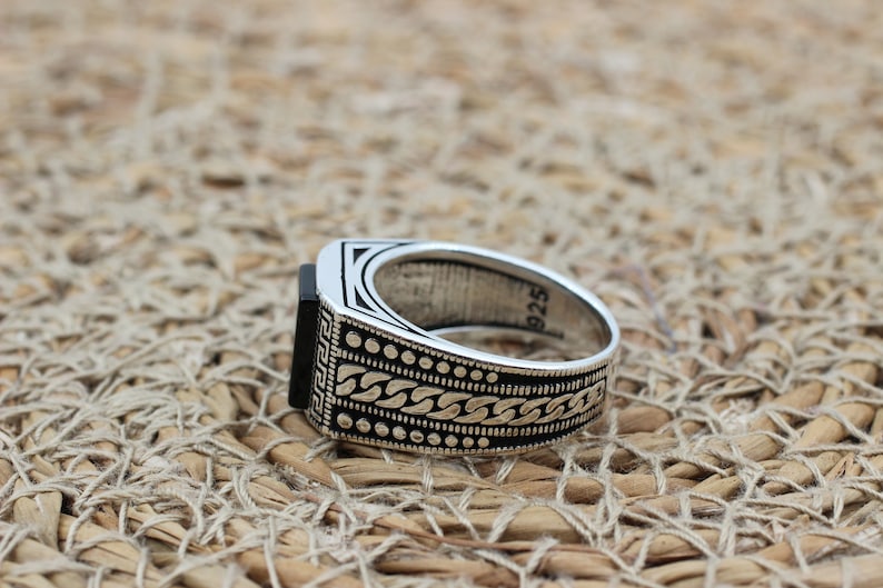 Onyx Silver ring-Halo