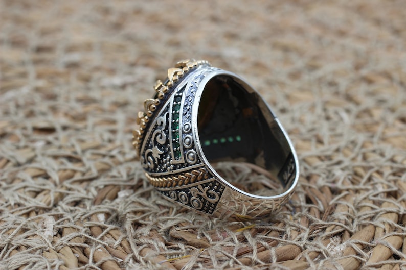 Peridot  Silver ring for Men-Naturebloom