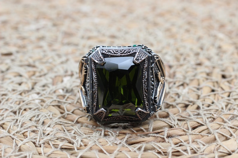 Peridot  Silver ring for Men-Falcon