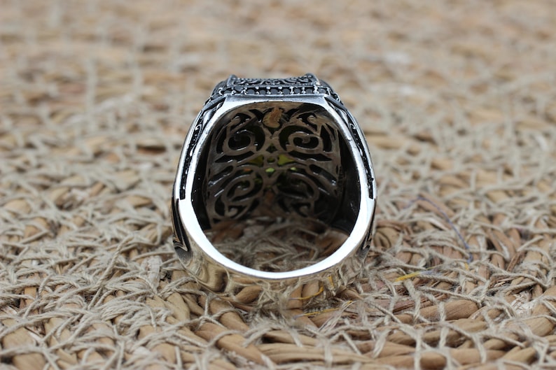 Peridot  Silver ring for Men-Royal seal