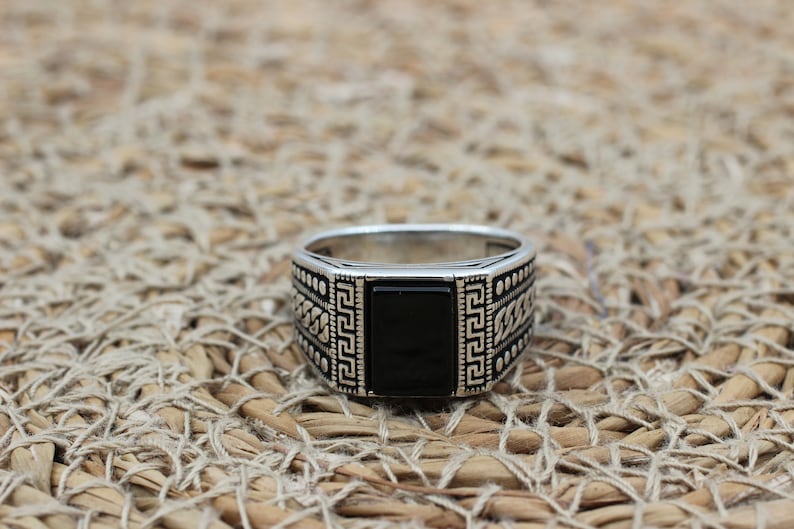 Onyx Silver ring-Halo