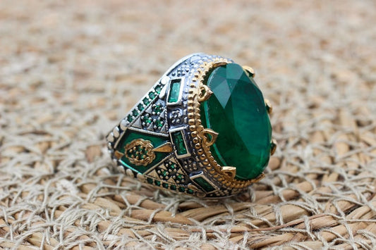 Emerald Silver ring-Pharaoh