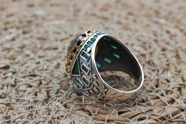 Peridot  Silver ring for Men-August Aura