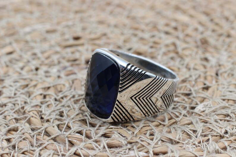 Sapphire Ring Silver-Standard2