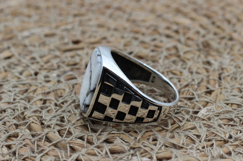 White Aqeeq Silver ring for Men