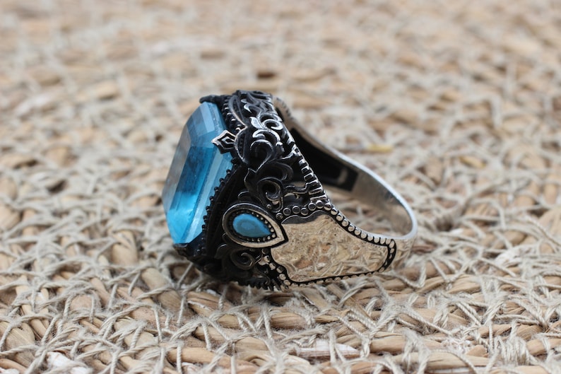 Aquamarine Silver ring-Deep Ocean