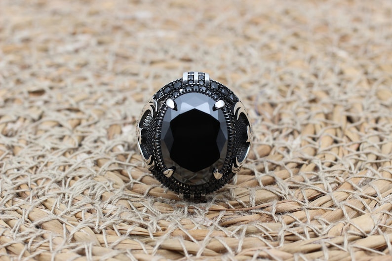 Onyx Silver ring-Predator