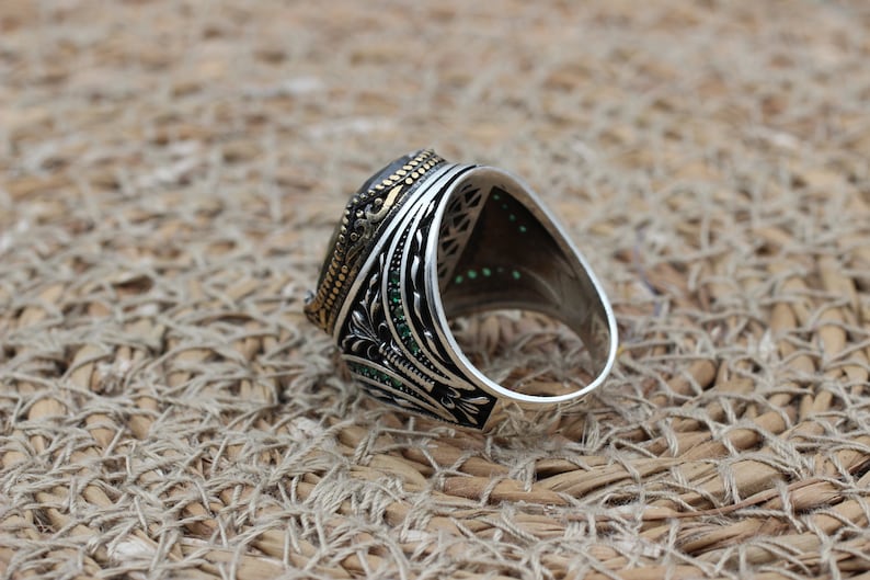 Peridot  Silver ring for Men-eternal flower