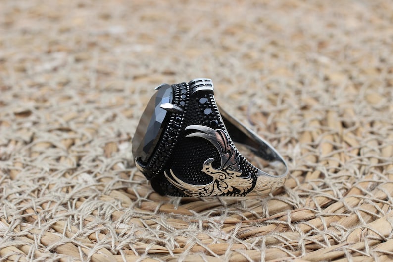 Onyx Silver ring-Predator