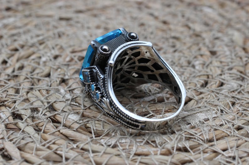 Aquamarine Silver ring-ClarityTide