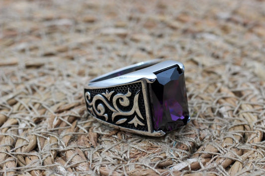 Amethyst Silver ring-Minimalist