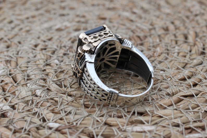 Onyx Silver ring-Eclipse