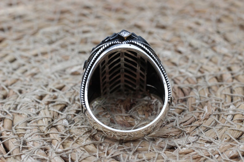 Onyx Silver ring-Blackmoney