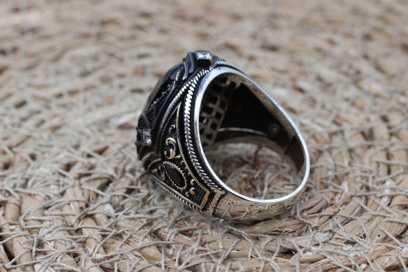 Onyx Silver ring-Blackmoney