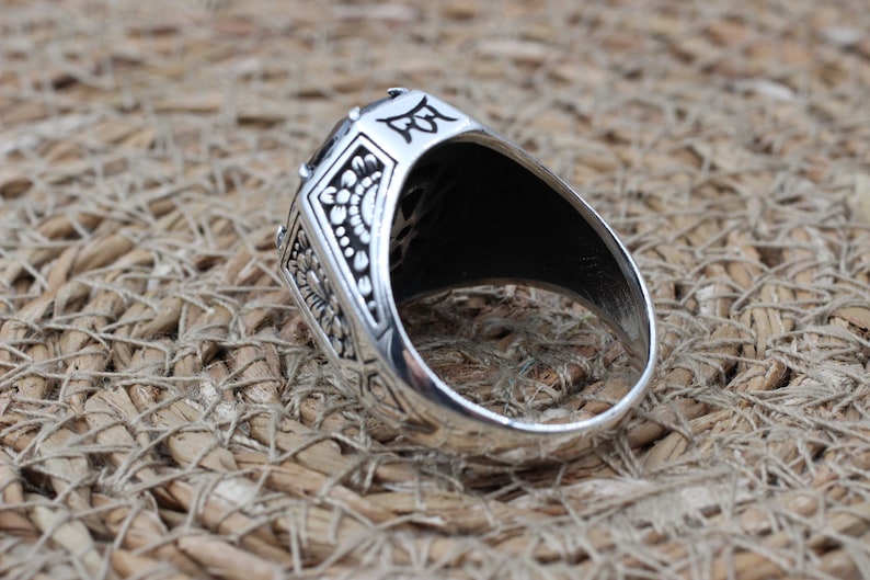 Onyx Silver ring-Solid Spirit