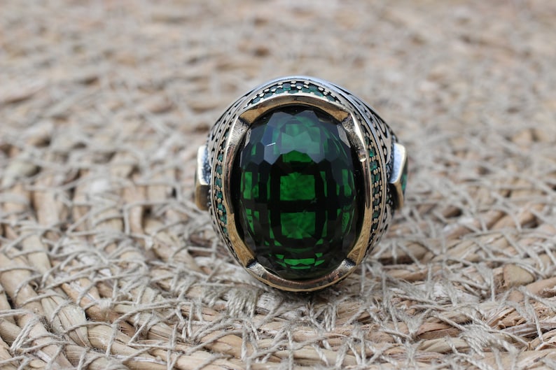 Emerald Silver ring-Nature Green