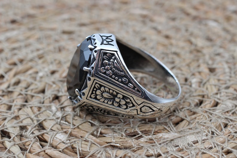 Onyx Silver ring-Solid Spirit