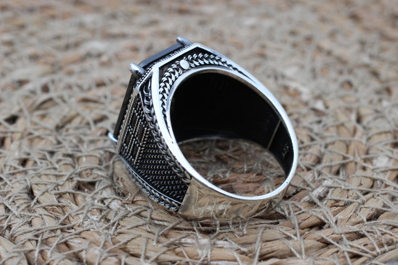 Onyx Silver ring-Men Edition