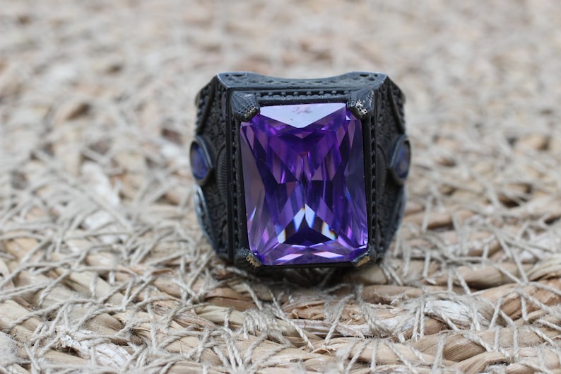 Amethyst Silver ring-Majesty