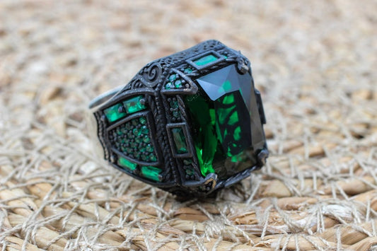 Emerald Silver ring-Nightstone