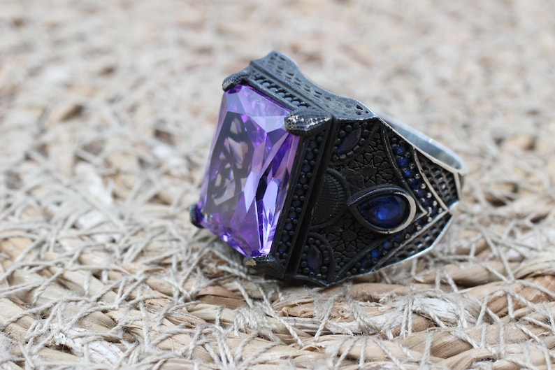 Amethyst Silver ring-Majesty